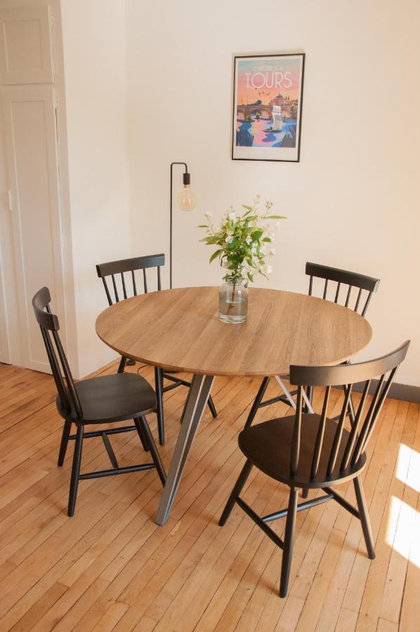 Bel Appartement Tours Centre 2 Chambres, 6 Pers "Pied-A-Tours" Ngoại thất bức ảnh